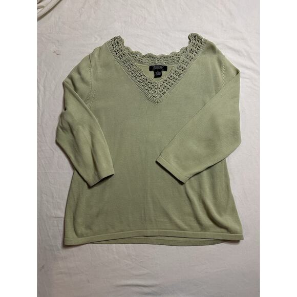Crystal Kobe 1X Green Knit Sweater Top V-Neck Crochet Trim - Picture 1 of 6